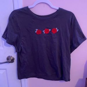 3 roses on the front